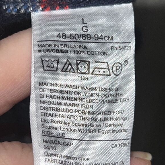 GAP + Pendleton Plaid Button Down Shirt Navy Red - Picture 6 of 6